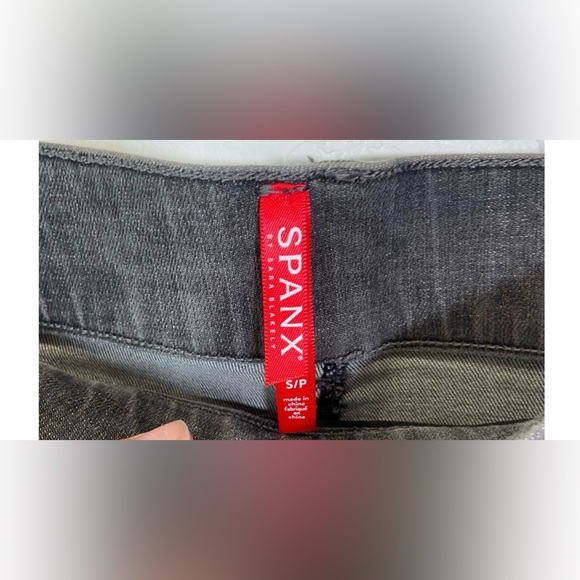 Spanx High Rise Pull On Jeggings Distressed Gray Size Small - Picture 3 of 4